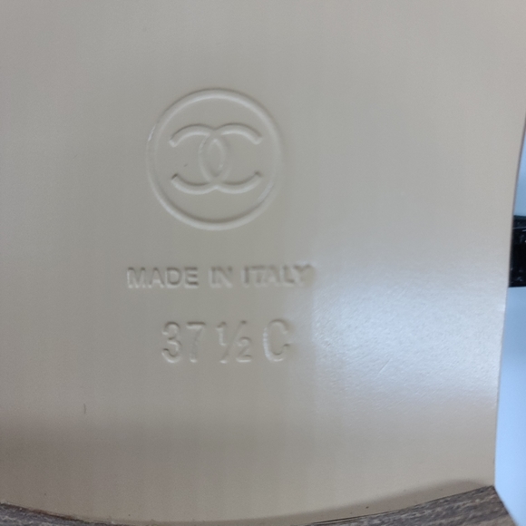 Chanel CC Thong Cage Sandals, 37.5 NIB - Picture 4 of 6